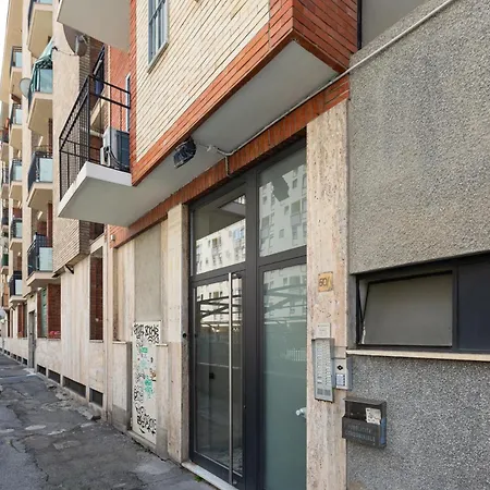 Forlanini M4 Modern Studio With Balcony Milan Exterior photo